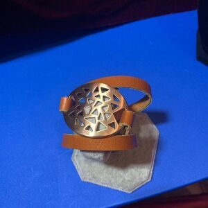 ‎Lee Leather Wrap Bracelet